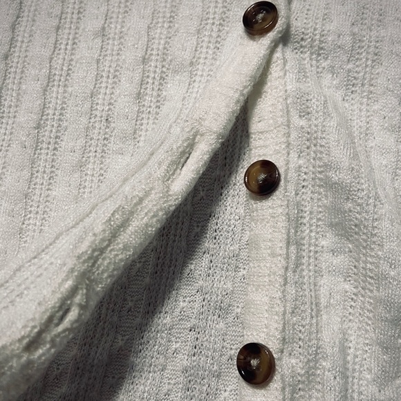 WHITE FAWN Ribbed Button Front Cardigan - Picture 2 of 4